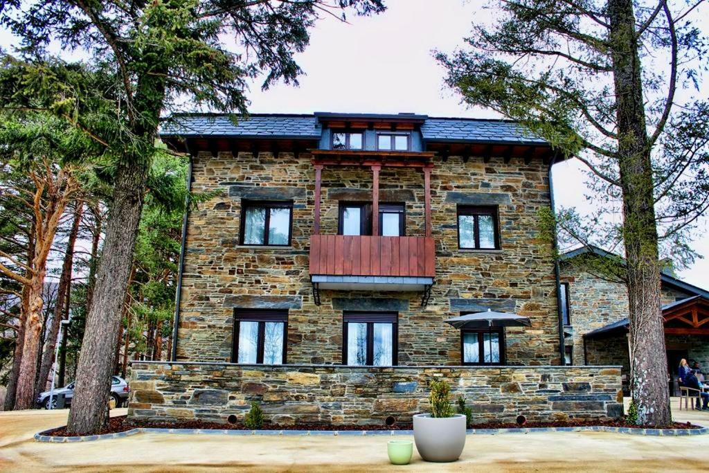 Villa Lucerna Sports & Hotel Resort Vigo de Sanabria Kültér fotó